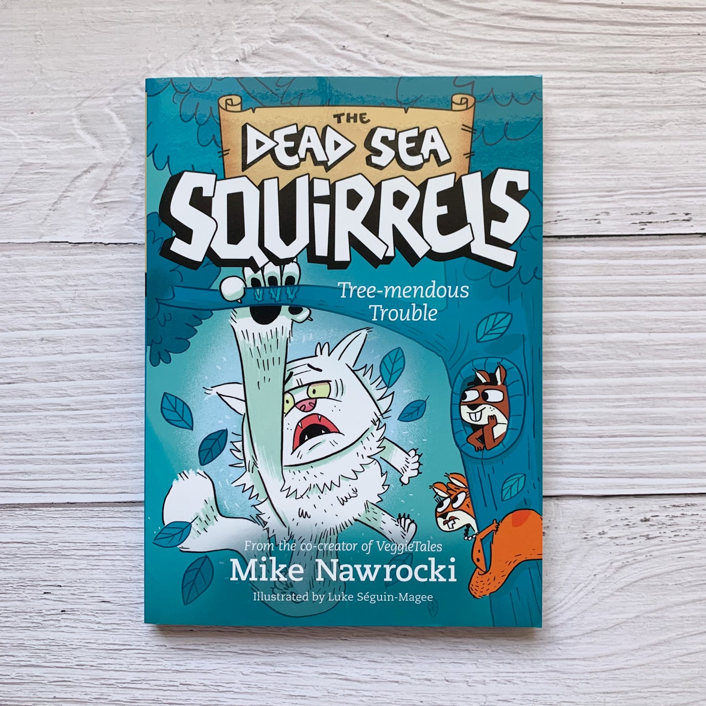 Dead Sea Squirrels Book 5: Tree-mendous Trouble (slightly imperfect)
