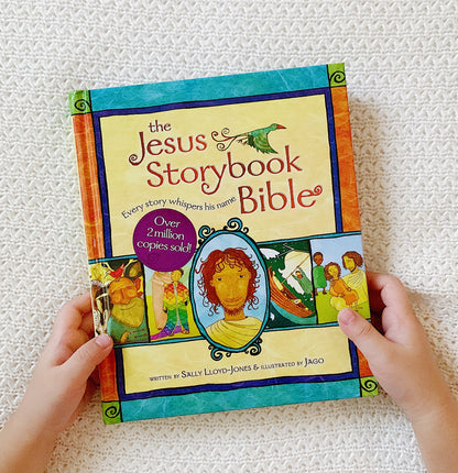 The Jesus Storybook Bible: Every story whispers His name